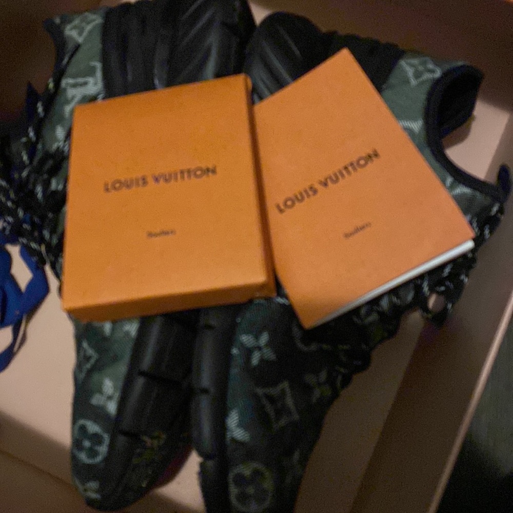 Mens Louis Vuitton Fast Lane Sneaker - Monogram - Picture 3 of 5